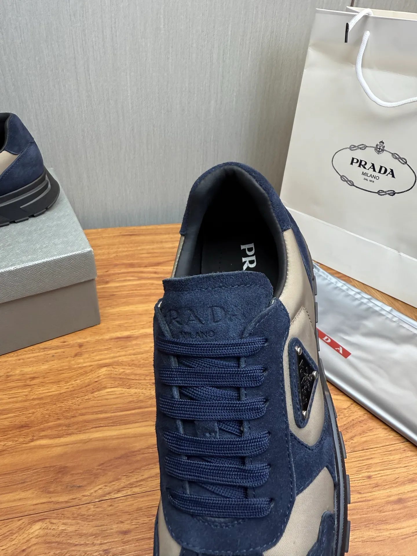 Men's shoes 560💰 [PRADA] Popular items in men's shoe counters, synchronized with the official website, 1 high-quality shipment ✔️Original cowhide + cowhide lining, 1🆚1 replica, original sole, 38-45 (45 customized, non-refundable)